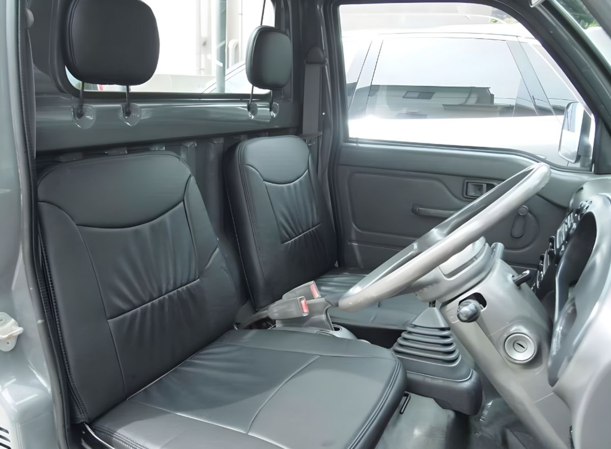 1998 Daihatsu Hijet Truck Climber 4WD thumbnail 5
